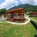 House Near The Soca River 托尔明