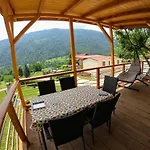 House Near The Soca River 托尔明