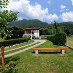 House Near The Soca River 度假居 托尔明