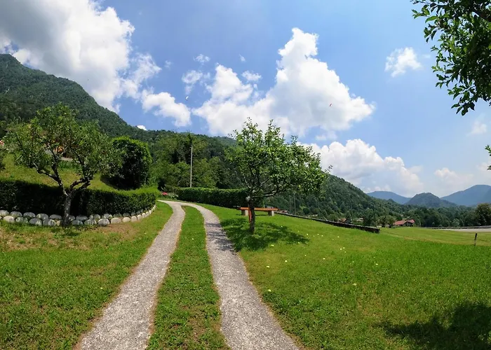 House Near The Soca River 度假居