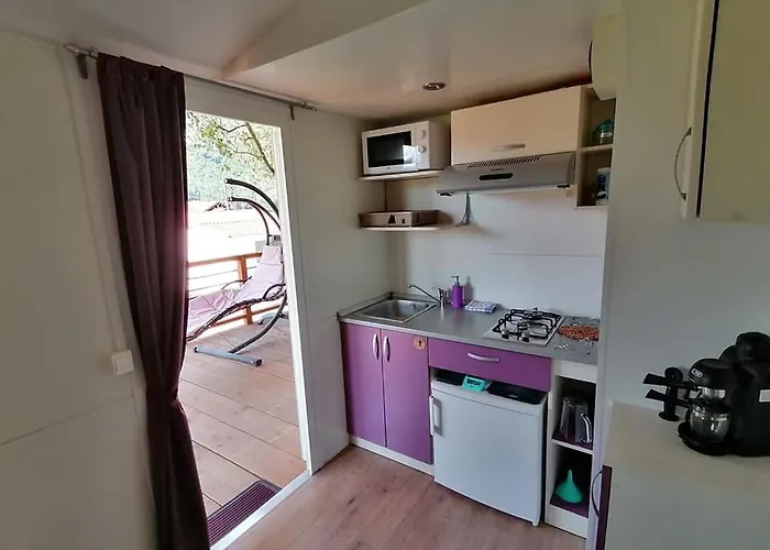 House Near The Soca River 托尔明